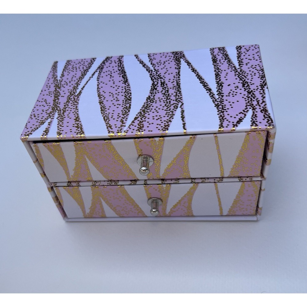Mystery Jewelry Box Will Include Seven Piece Pieces‎ Of New Jewelry